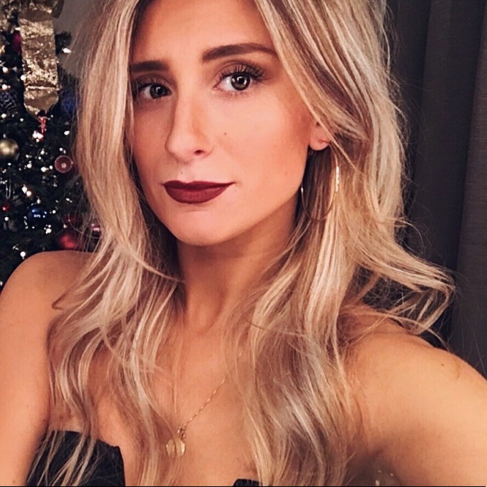 Meet your Posher, Lexi